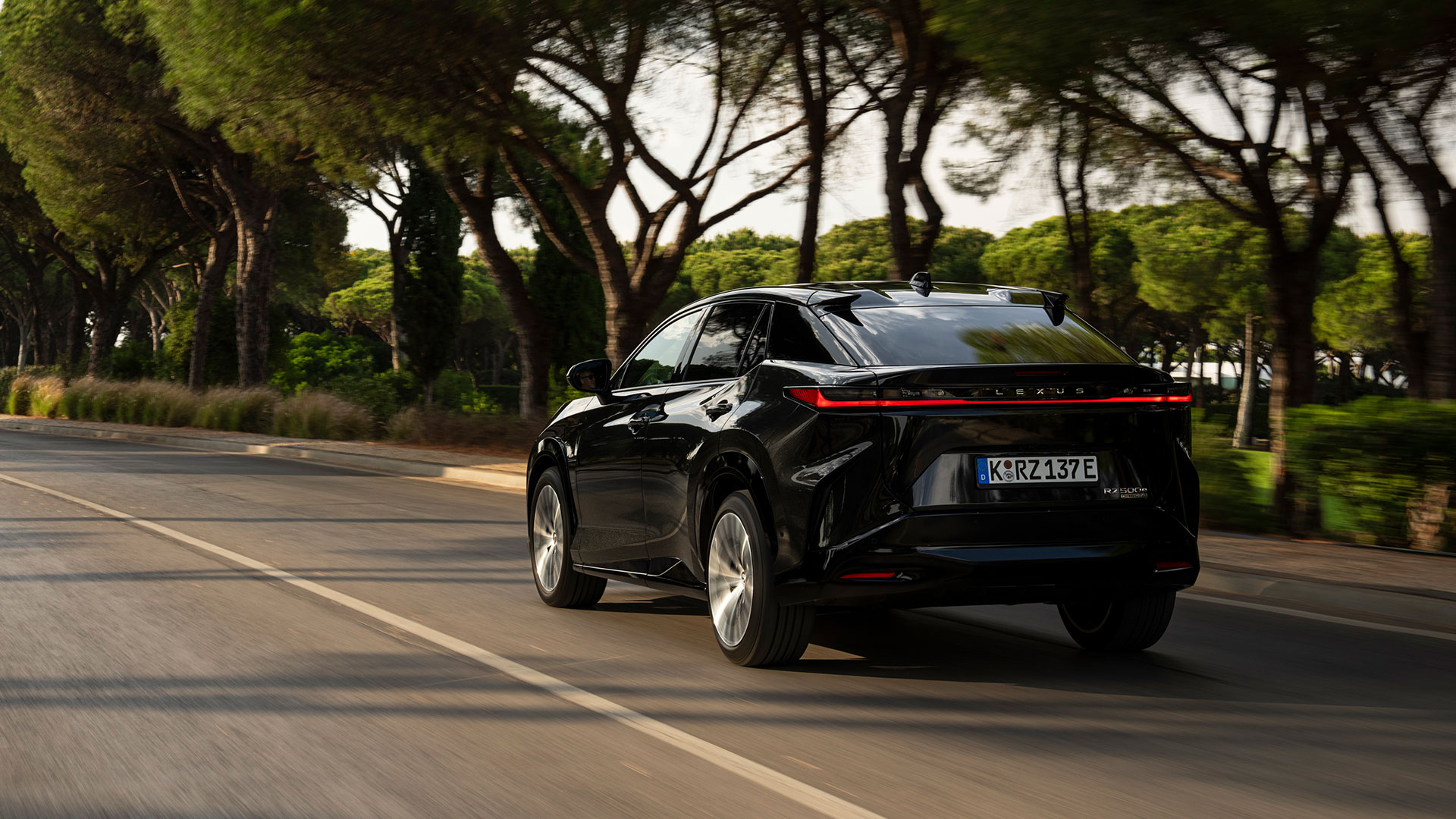 The new Lexus RZ 500e