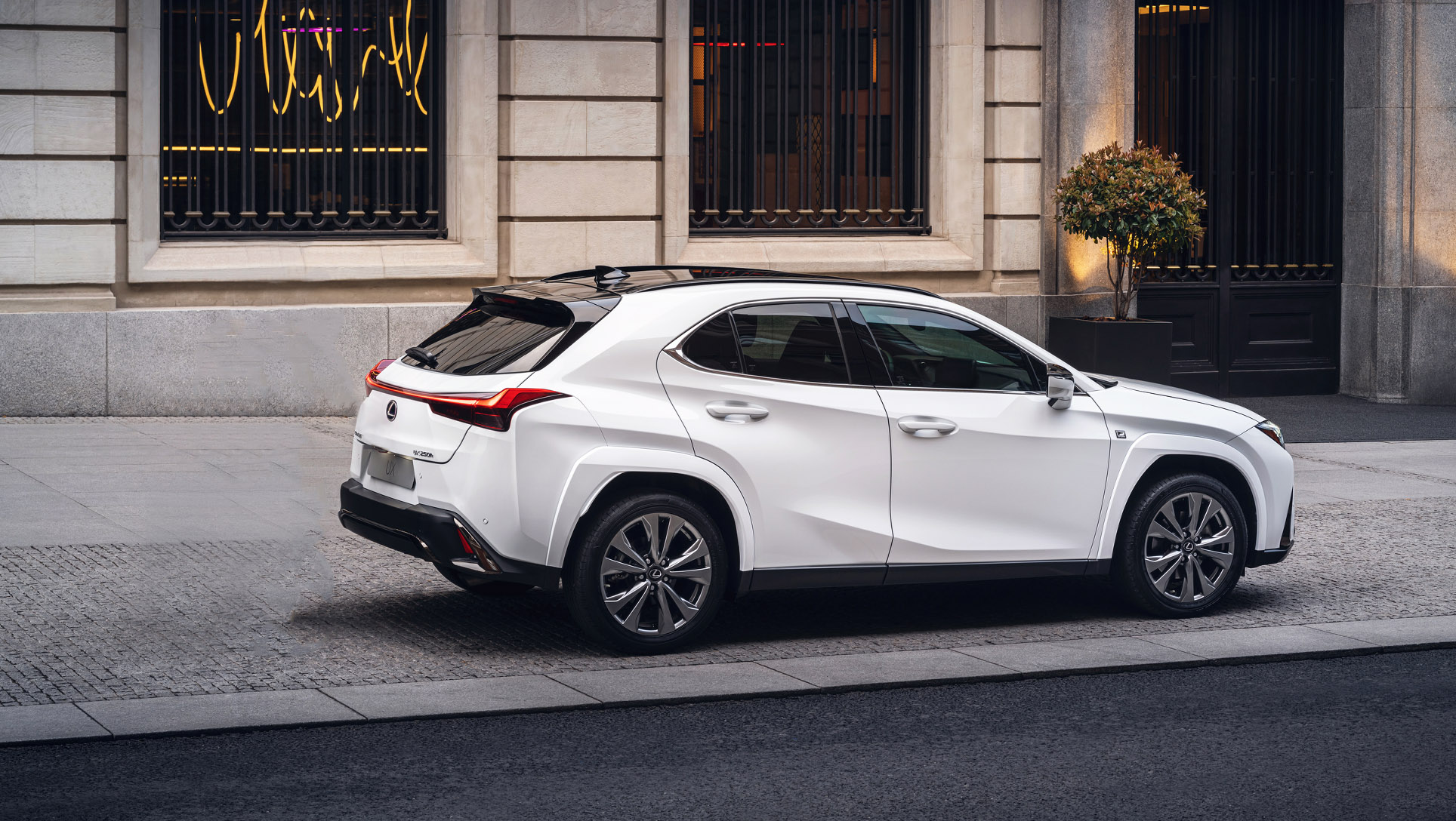 Melbourne City Lexus UX compact crossover SUV 2022