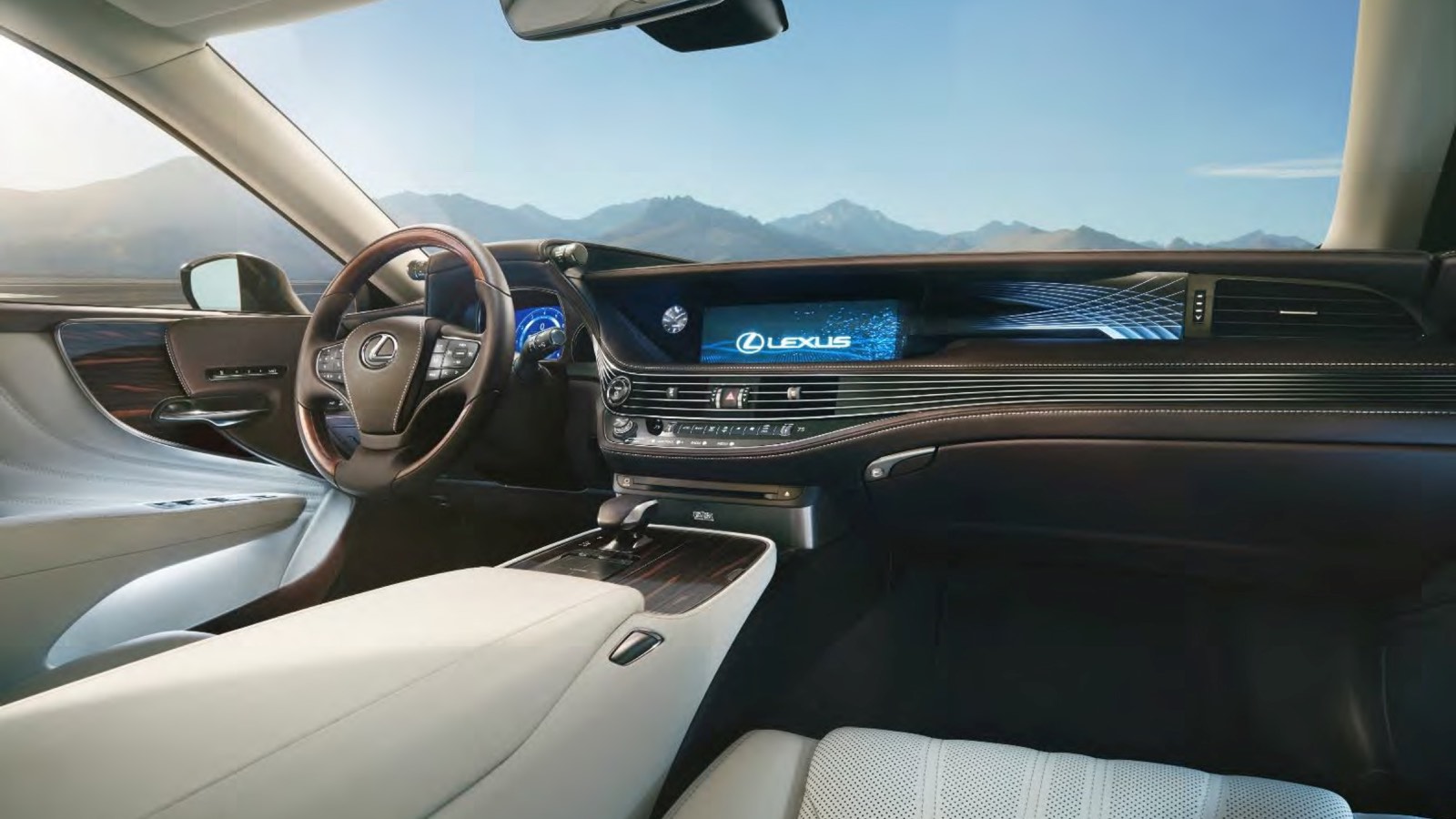 Lexus LS