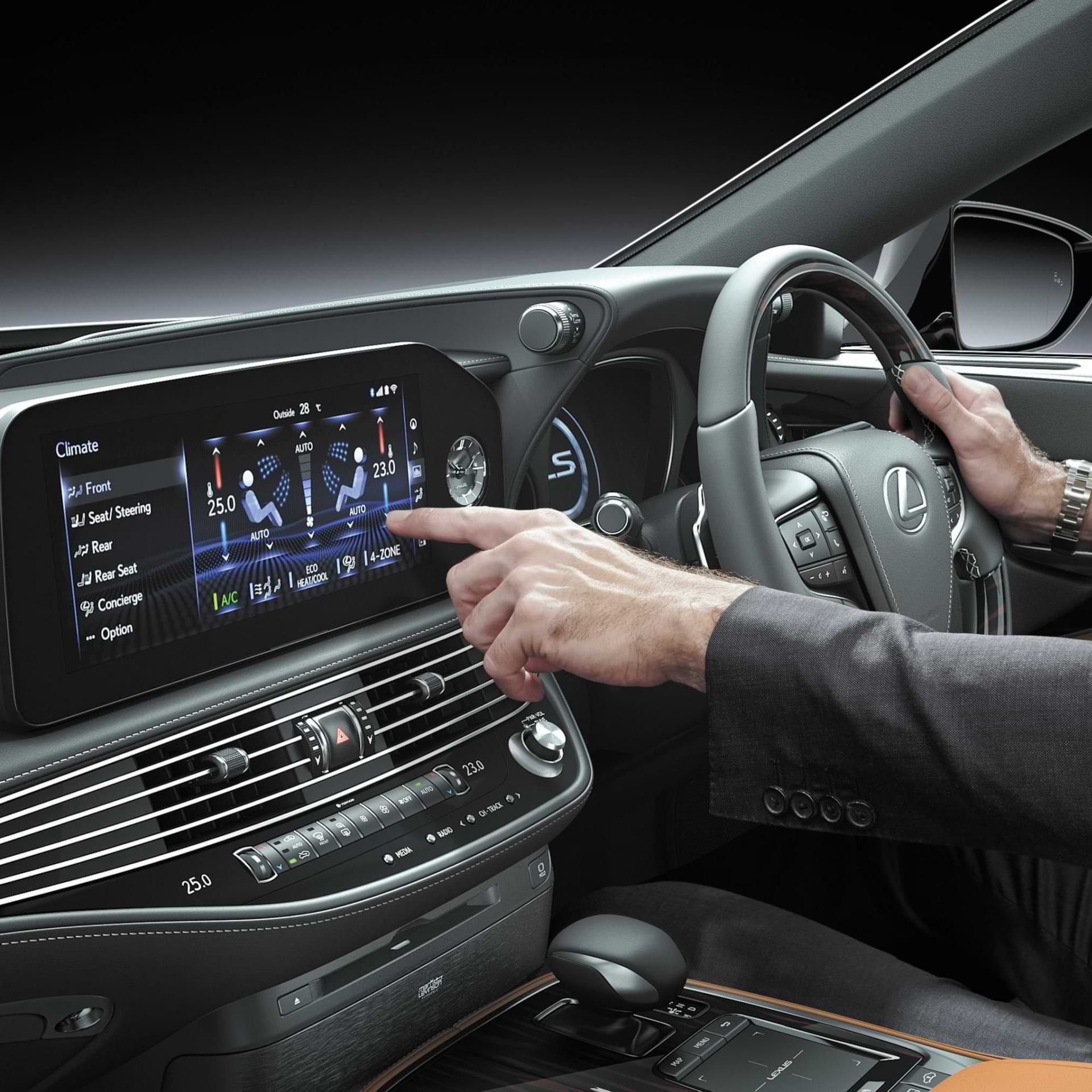 Lexus LS touch screen