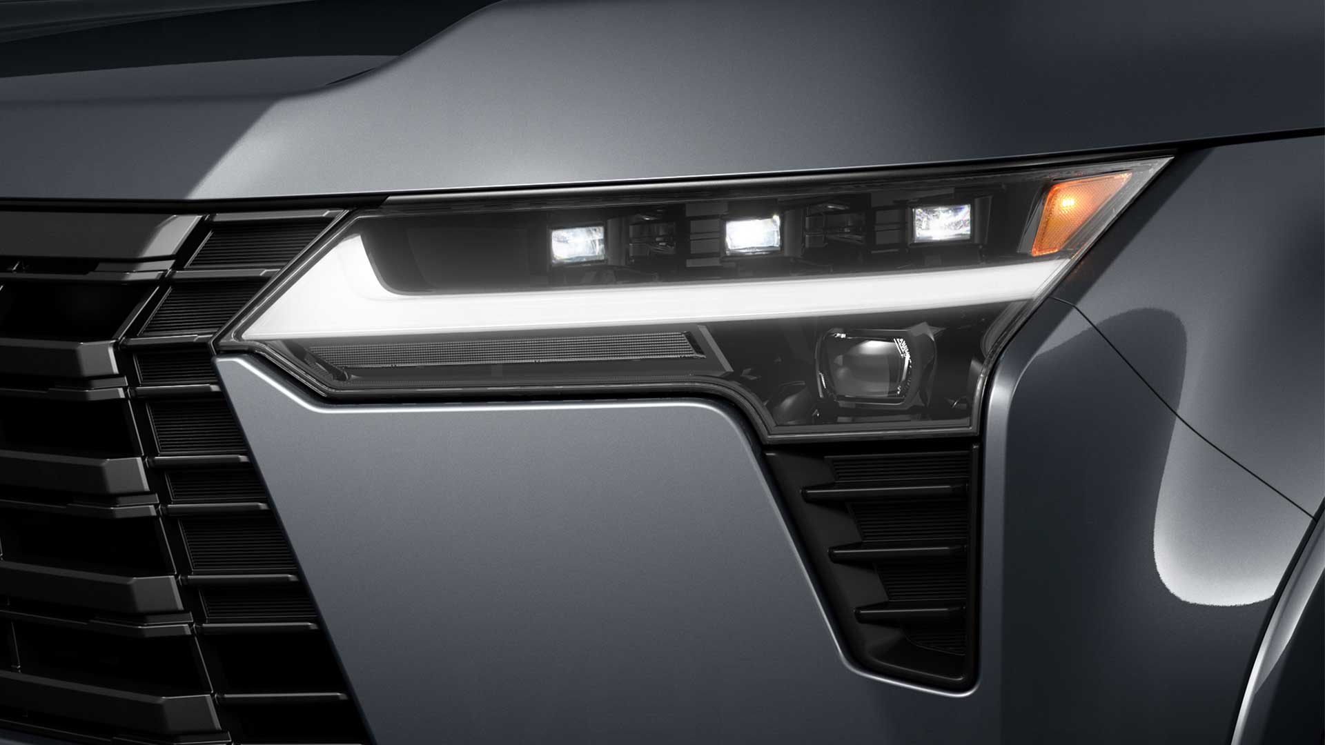 Head lamp and grille on the new Lexus GX