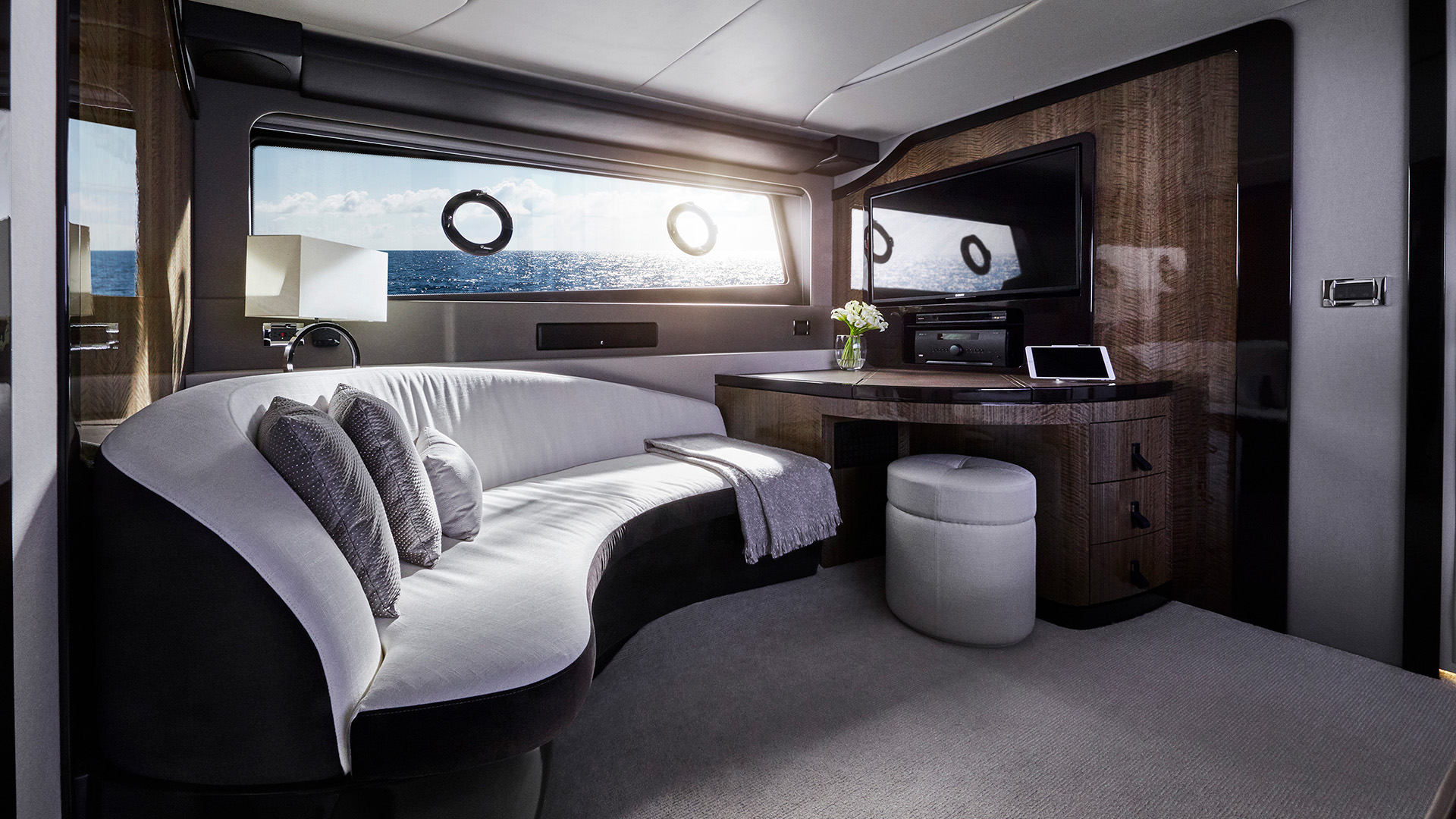 Pre-production model shown. Final range and specifications may differ from those depicted.