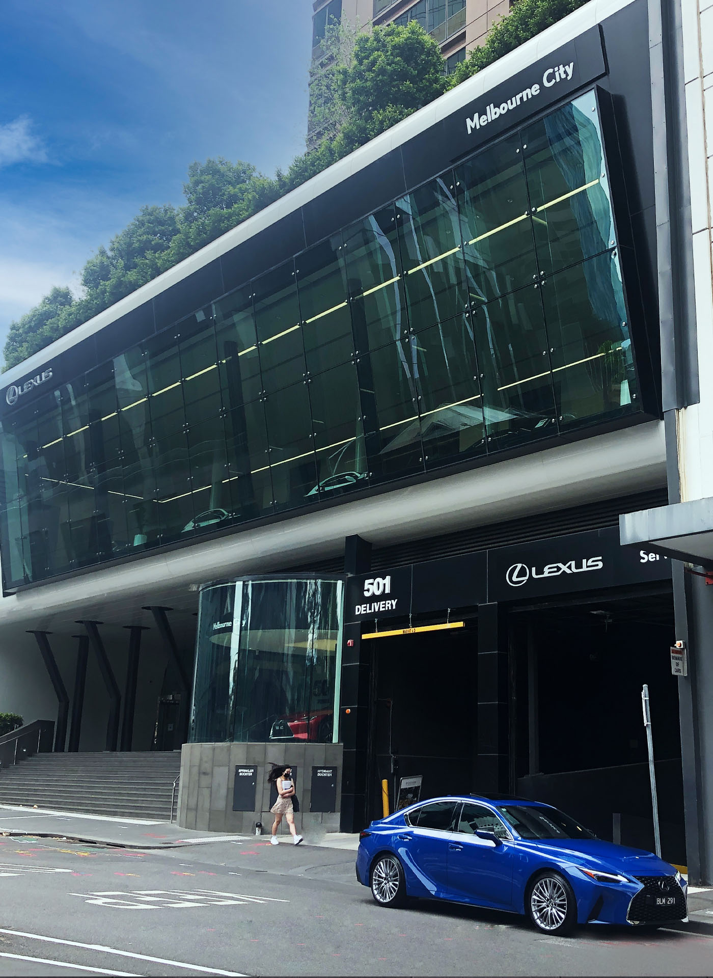 Entry to Melbourne City Lexus Service department